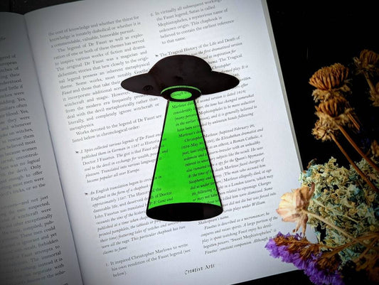 Clear Bookmark UFO Alien Abduction Abduct Extraterrestrial Beings Aliens Are Real Aliens Exist Believer Green Book Reader Lover Gift
